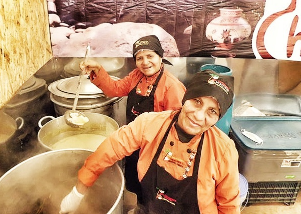 LAS MUJERES DE CHAZUTA Y SU COCINA