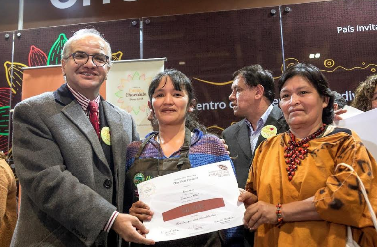 LOS GANADORES DEL IV CONCURSO DE CHOCOLATE PERUANO