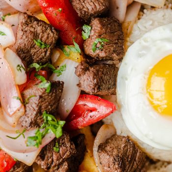 Foto de DOOMO SALTADO CONJUGA EL GUSTO POR EL LOMO SALTADO EN PRIMERA PERSONA