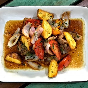 Foto de DOMINGO DE LOMO SALTADO DEL CHEF FRANSUÁ ROBLES DE LA PICANTE