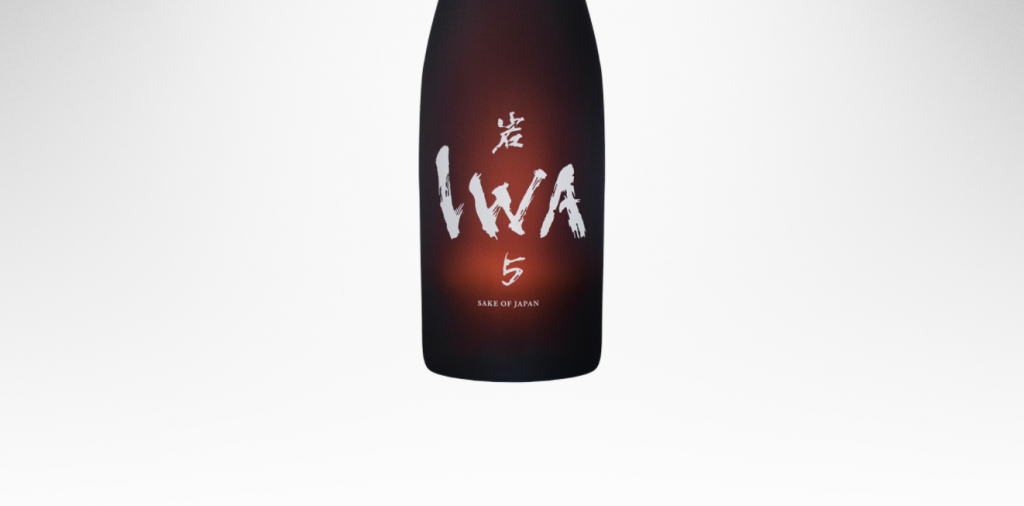 UN NUEVO SAKE EN LA CASA: IWA5 EN MARIDAJE