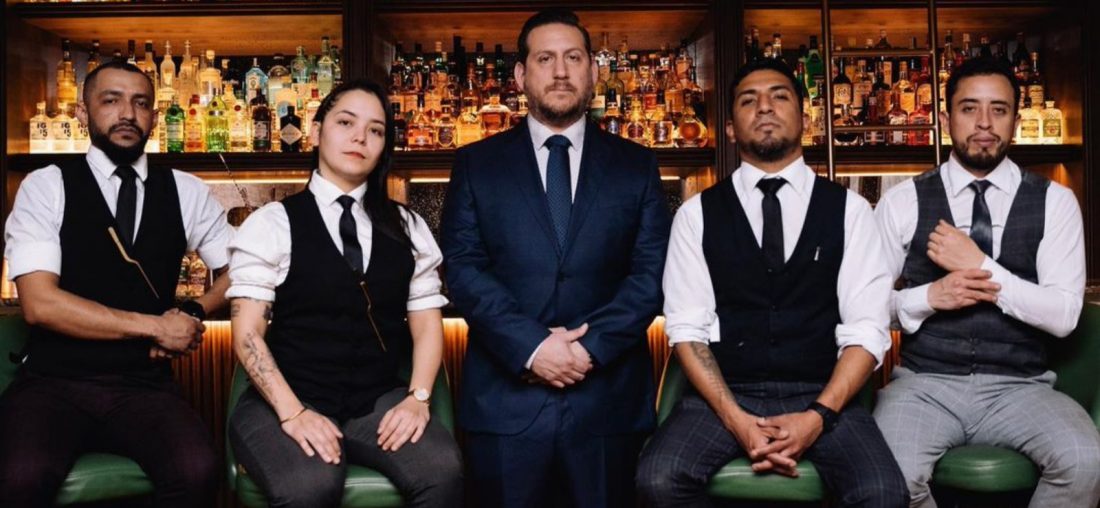 EL PRIMER SPEAKEASY EN LIMA QUE TIENE DE FACHADA UNA SASTRERÍA