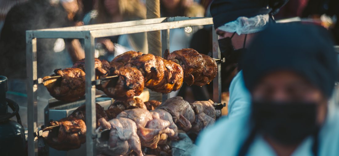 21 POLLERÍAS ALISTAN FESTIVAL PARA 29 DE JULIO