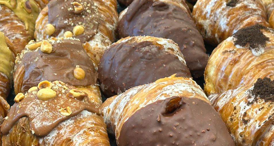 EL OJO DEL COMENSAL: EL BUEN HACER DE ALANYA REPOSTERÍA
