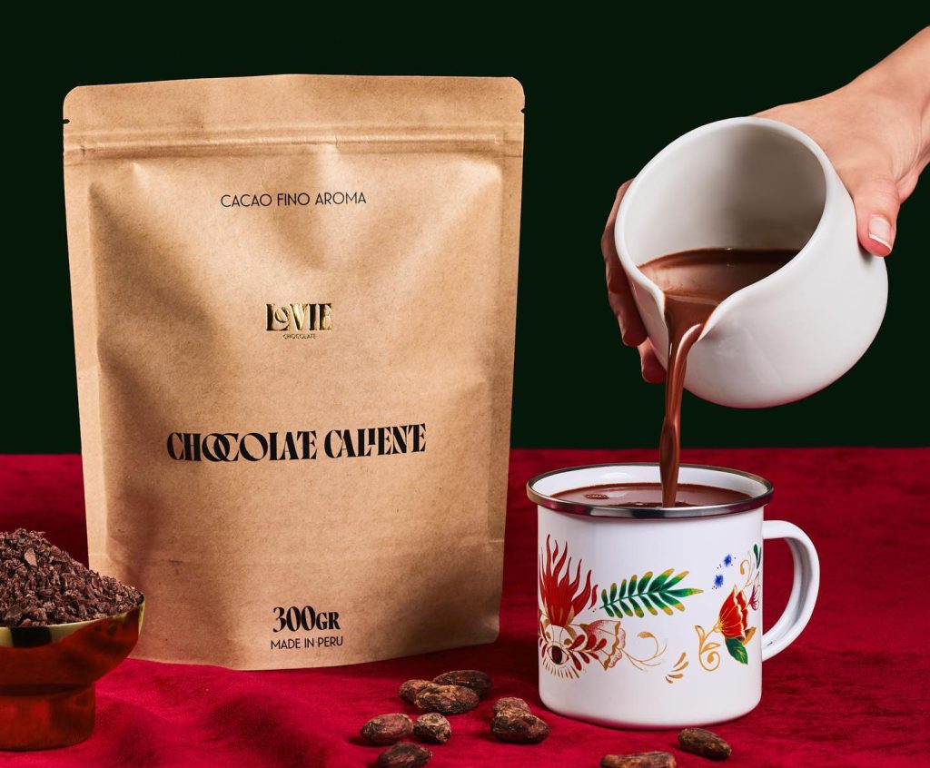 CHOCOLATE CALIENTE CON CACAO ARTESANAL DE LOVIE