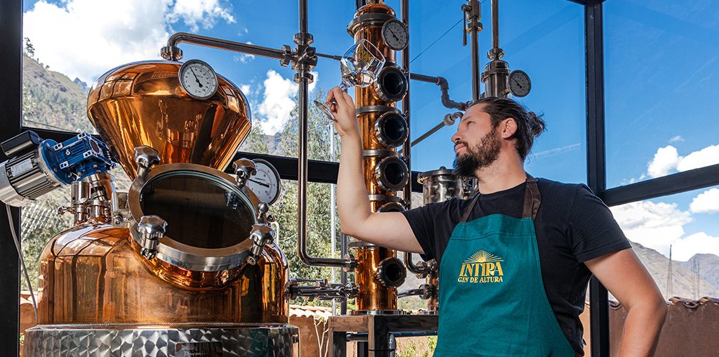 EL OJO DE COMENSAL: INTIRA, EL GIN QUE NACE EN LOS ANDES