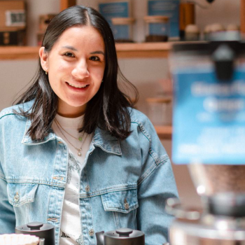 Foto de CAROLINA PERALTA: HISTORIAS GRABADAS EN BOLSAS DE CAFÉ
