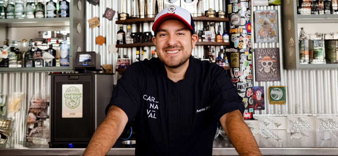 BAR CON ENCANTO: LA NUEVA ALQUIMIA DEL CARNAVAL DE AARON DÍAZ