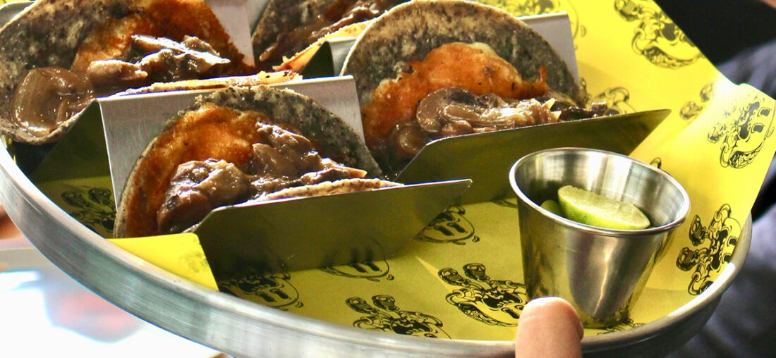 52 MX: COCINA Y COCTELERÍA MEXICANA