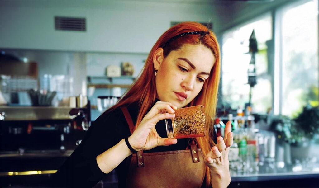 LIZZ DÍAZ: LA REINA DE COPAS