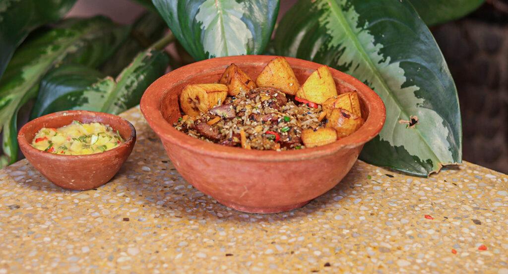 CHAUFA AMAZÓNICO DE ELIA GARCÍA DE LA PATARASHCA