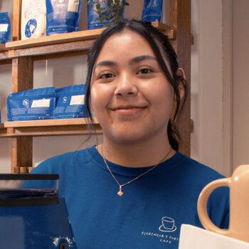 Foto de CAMILA SALINAS: LA TOSTADORA DE CAFÉ MÁS JOVEN DEL CUSCO