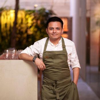 Foto de AWA: ALDO YARANGA Y CUANDO LA AMAZONÍA EMPIEZA A CRECER EN LA CIUDAD