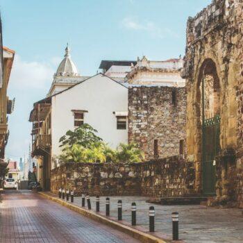 Foto de ¿DÓNDE COME MARIO CASTRELLÓN EN PANAMÁ?