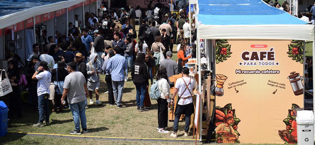 UN VERANO PARA BEBER UNA TACITA (O VARIAS) DE CAFÉ