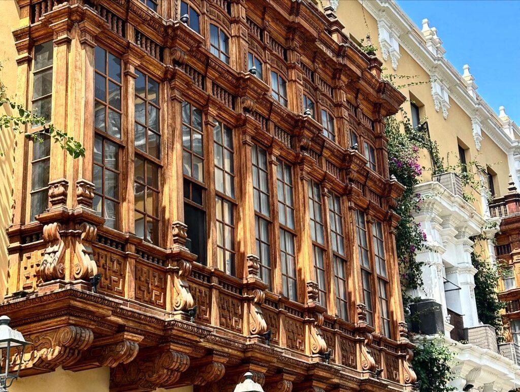 ¿DÓNDE COMER Y BEBER EN EL CENTRO DE LIMA? UNA GUÍA GRATUITA DESCARGABLE CON MÁS DE 50 LUGARES